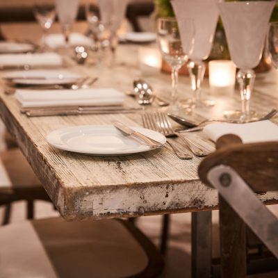 3.White-Wash-Table-Detail
